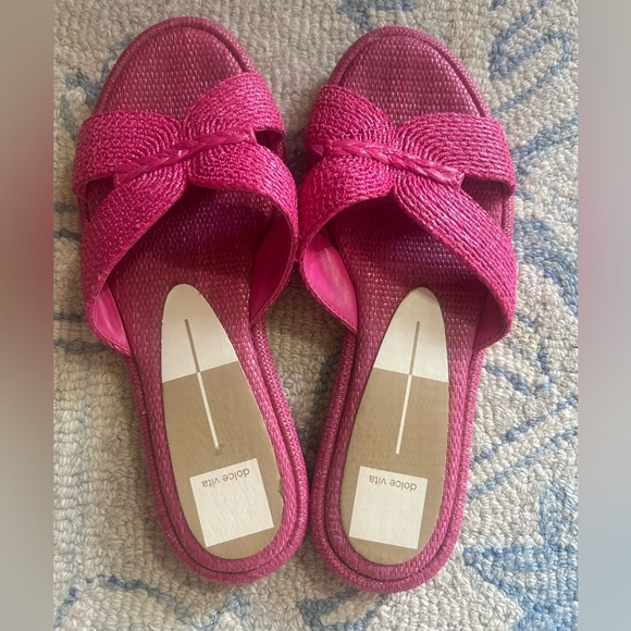 Dolce Vita Pink Women's Sandals size 8! - Picture 1 of 3